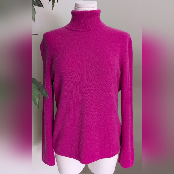 Lord & Taylor Sweaters - Lord & Taylor Women’s 100% Cashmere Turtleneck Sweater Pink Size XL